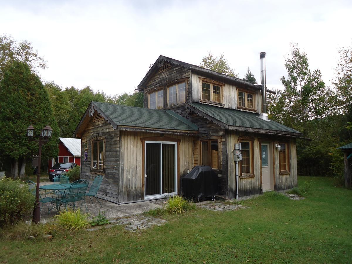 LʼAnse-Saint-Jean Chalet Saint-Thomas מראה חיצוני תמונה